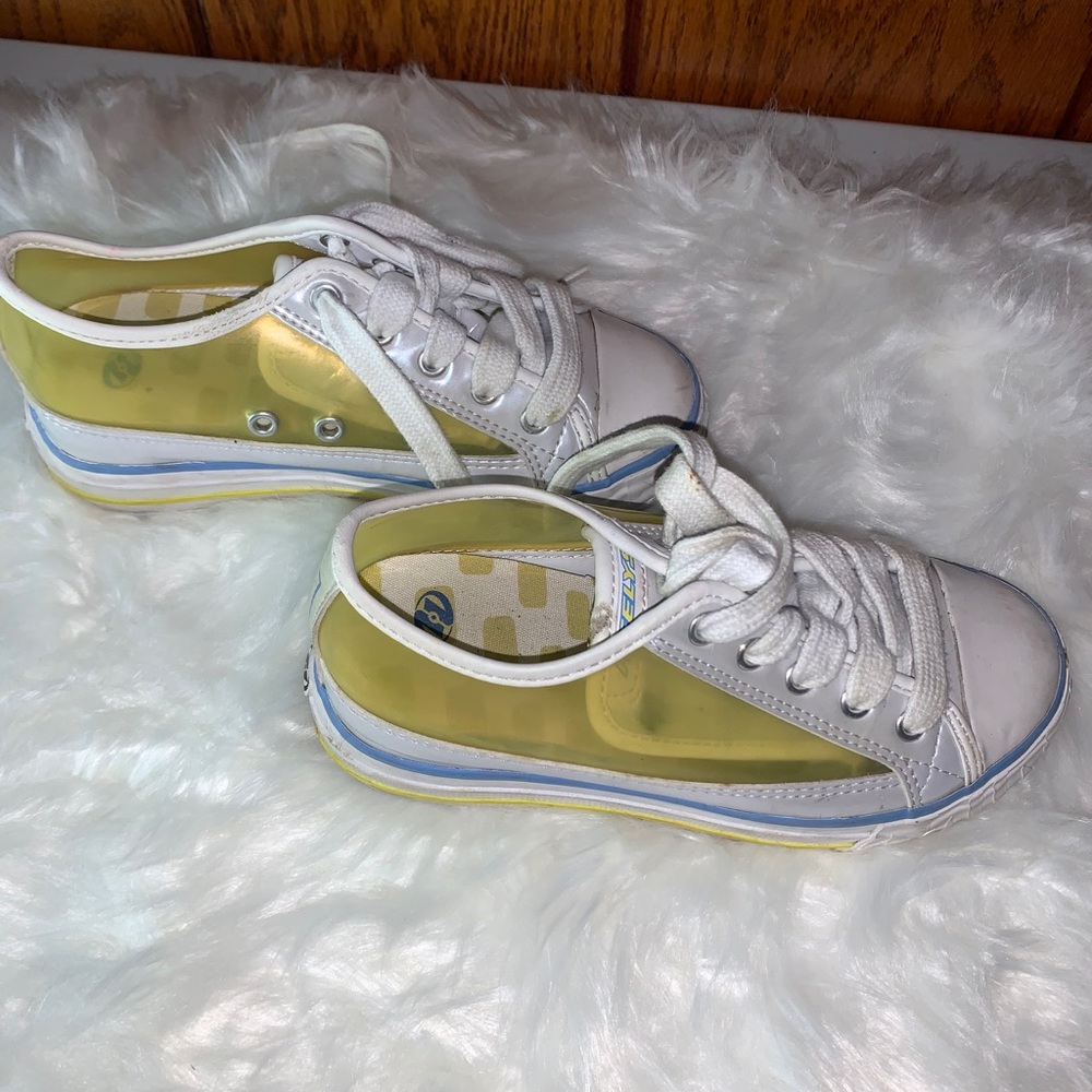 Heely’s size 1